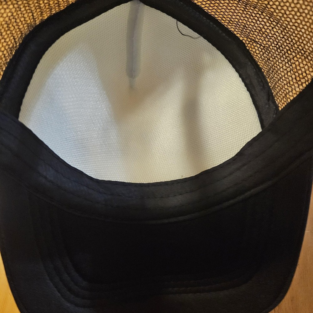 Disney Castle Bound‎ Travel Co Hat Cap Snap Back One Size Black Trucker Mickey - Picture 9 of 10